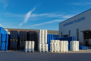 Zhenghao Plastics Pallets manufacturer